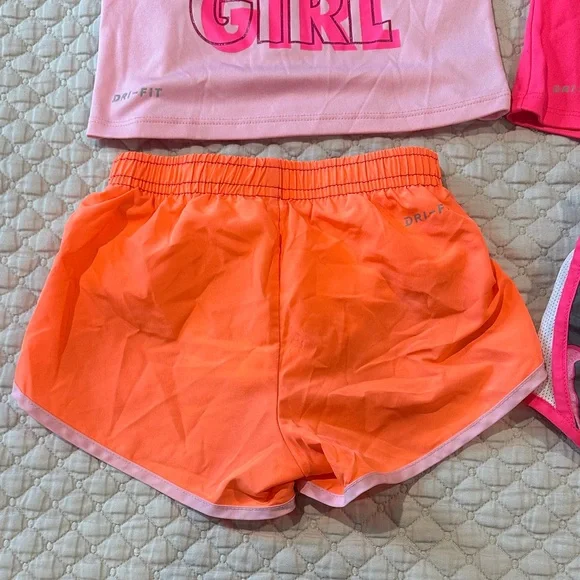 Nike Girls Pink & Magenta Athletic Tee and Shorts Set 2 - 3 yrs - Picture 2 of 4